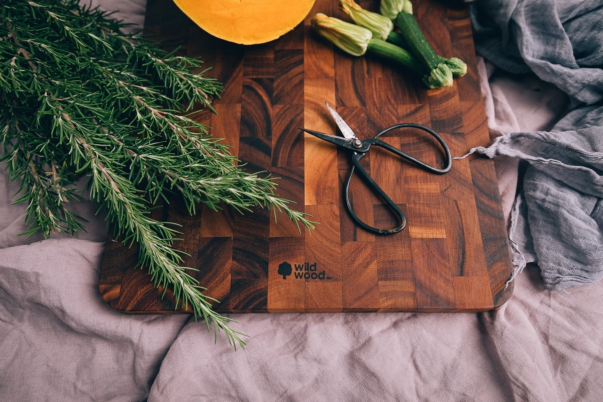 7 Best Lightweight Cutting Boards for Camping in 2025: Essential Gear for Outdoor Cooking